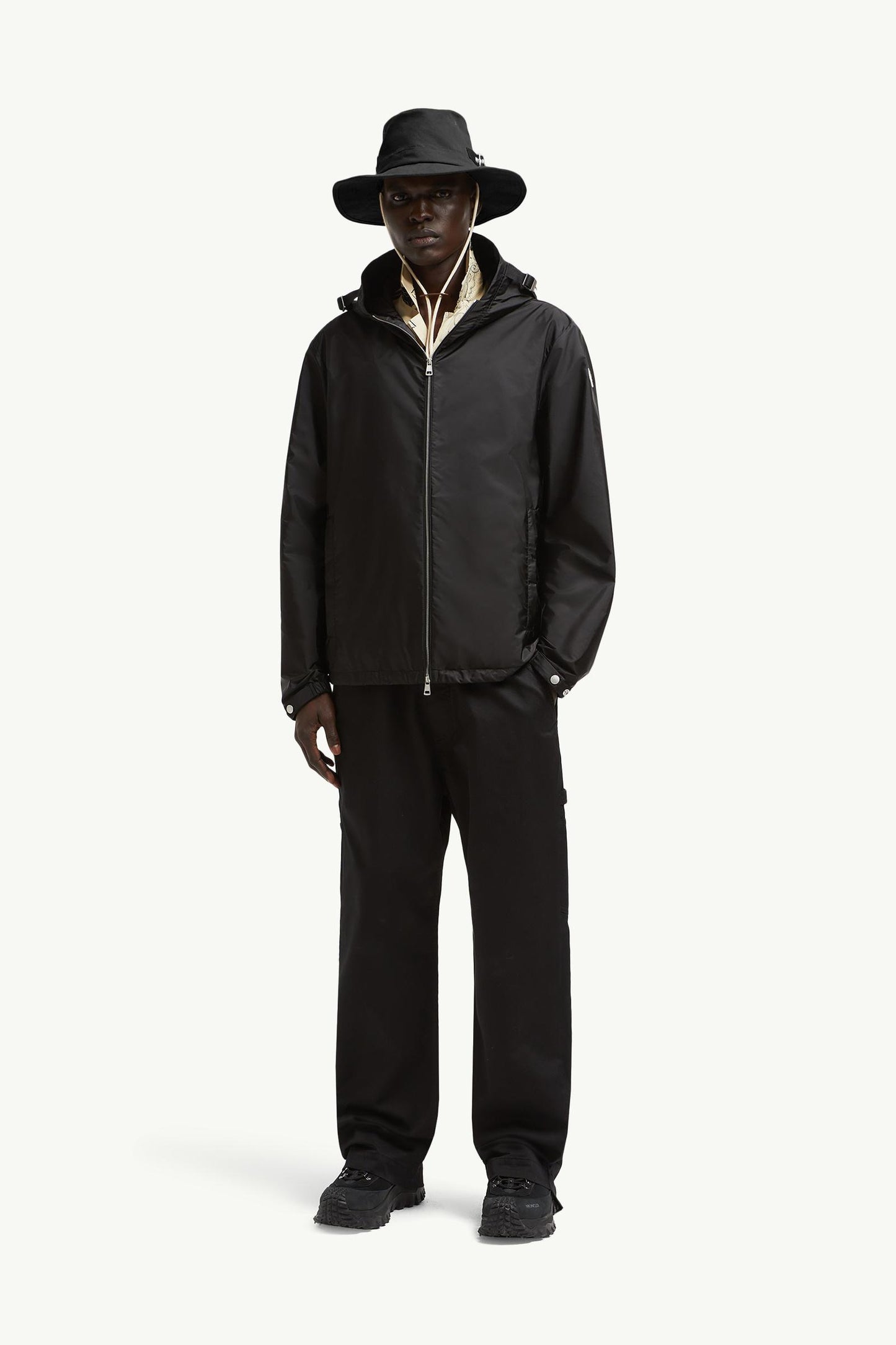 Remoray Hooded Windbreaker