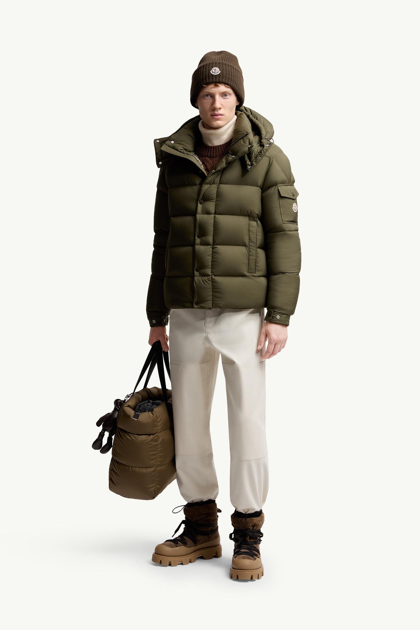 MC Maya 70 Hooded Short Down Jacket