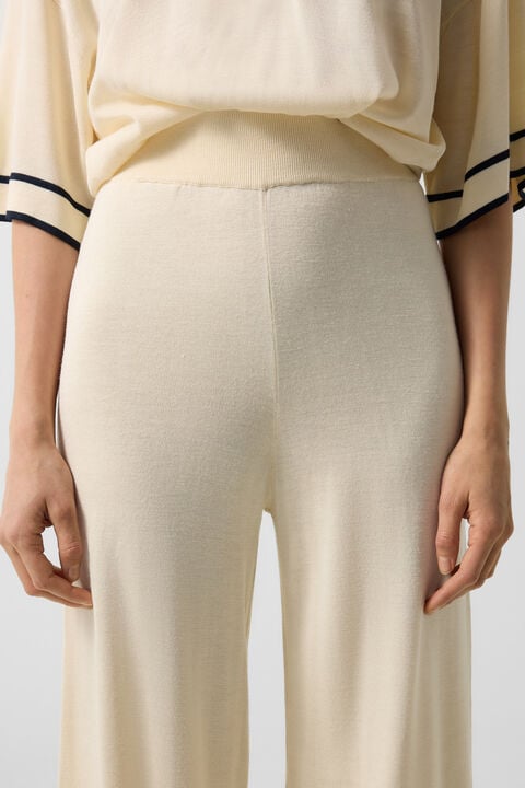 Paula Knitted Trousers In Cream