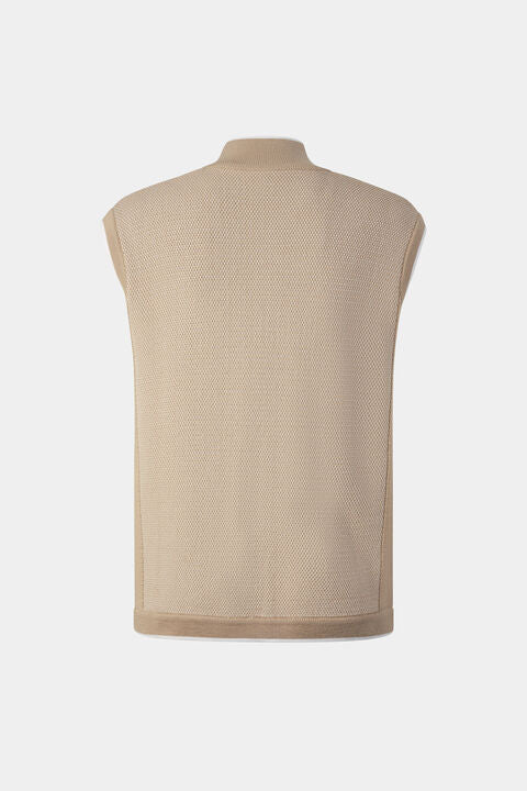 Enzo Knitted Waistcoat In Beige/White