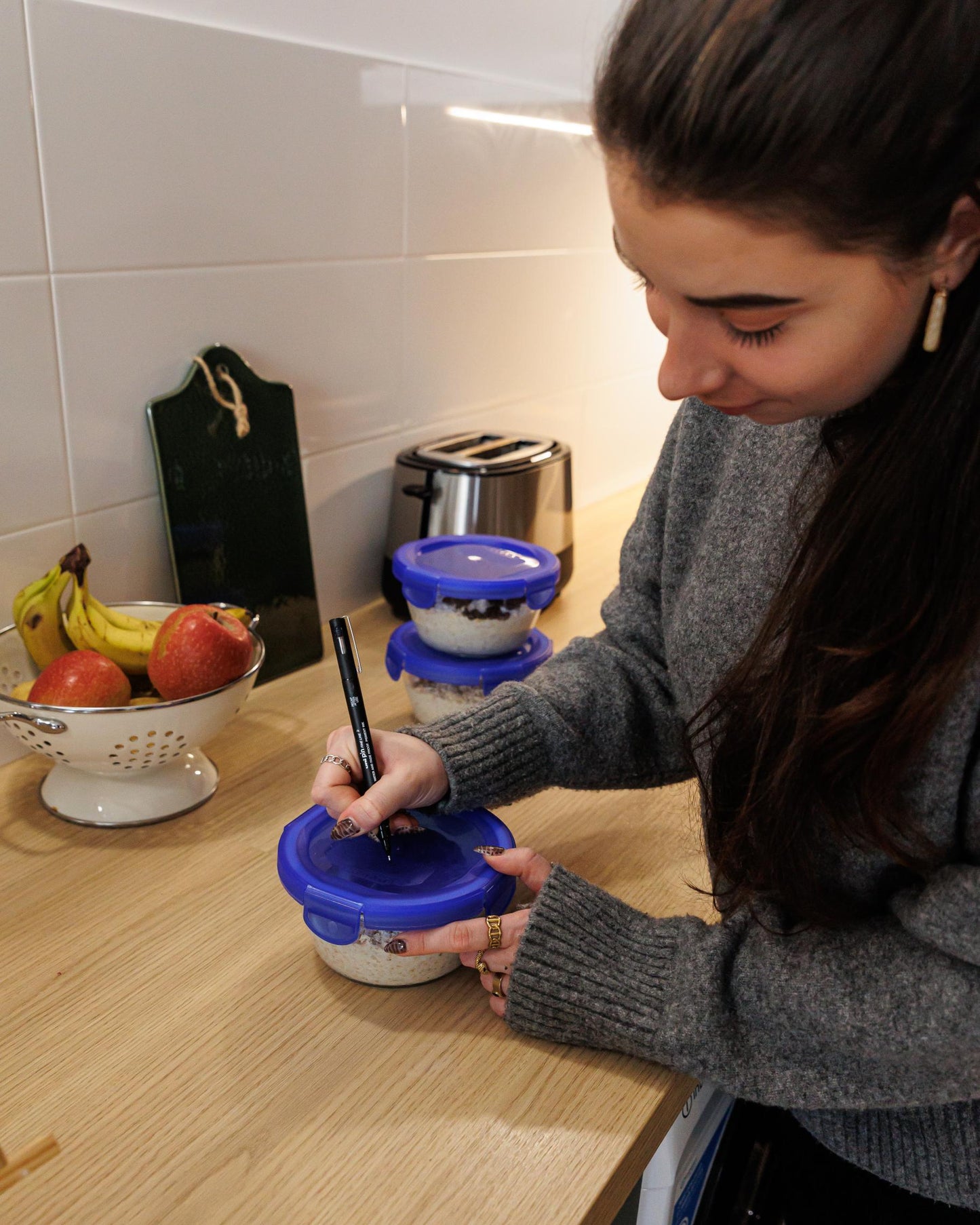 Cook Go - Round glass storage tin with watertight lid
